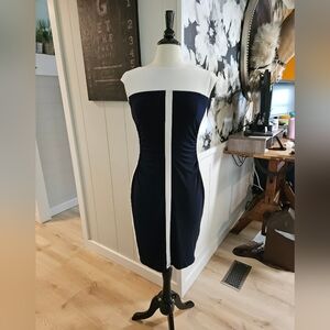 Chaps Sleevess Dress, White & Navy, M, Stretchy & Lined